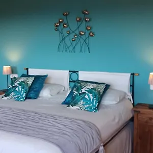 Bed & Breakfast Casa Roble
